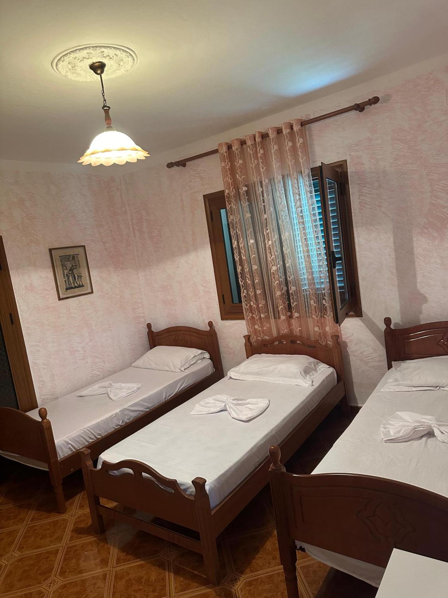 Vila Leskaj Willa Wlora